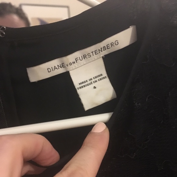 DVF black lace long sleeve dress - Picture 6 of 8